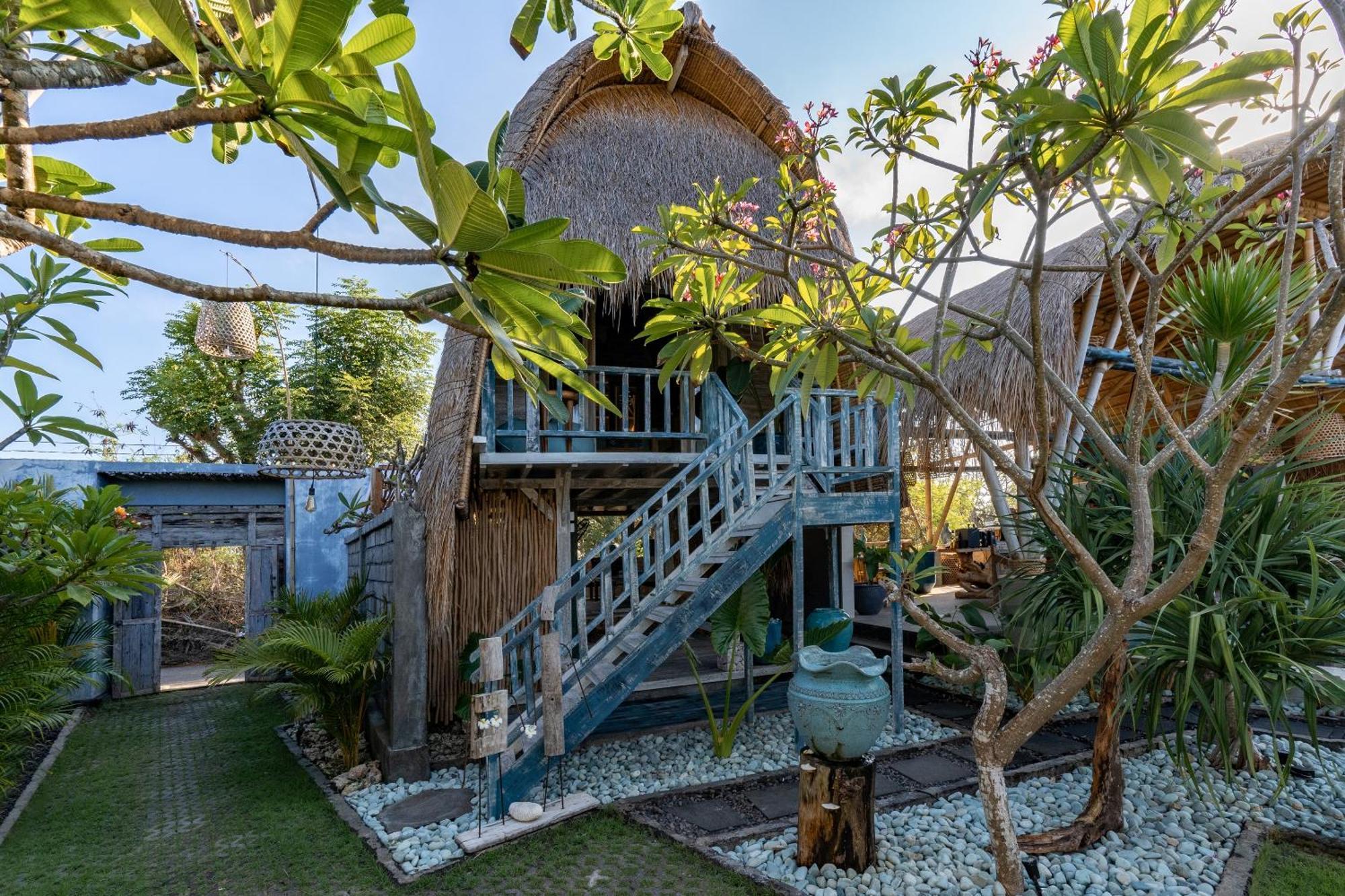 Laguna Biru Lembongan Exteriör bild